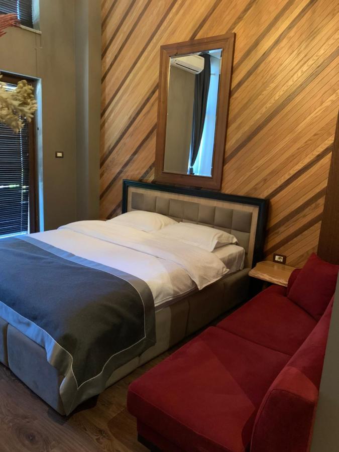 Guest House People Korce Ngoại thất bức ảnh