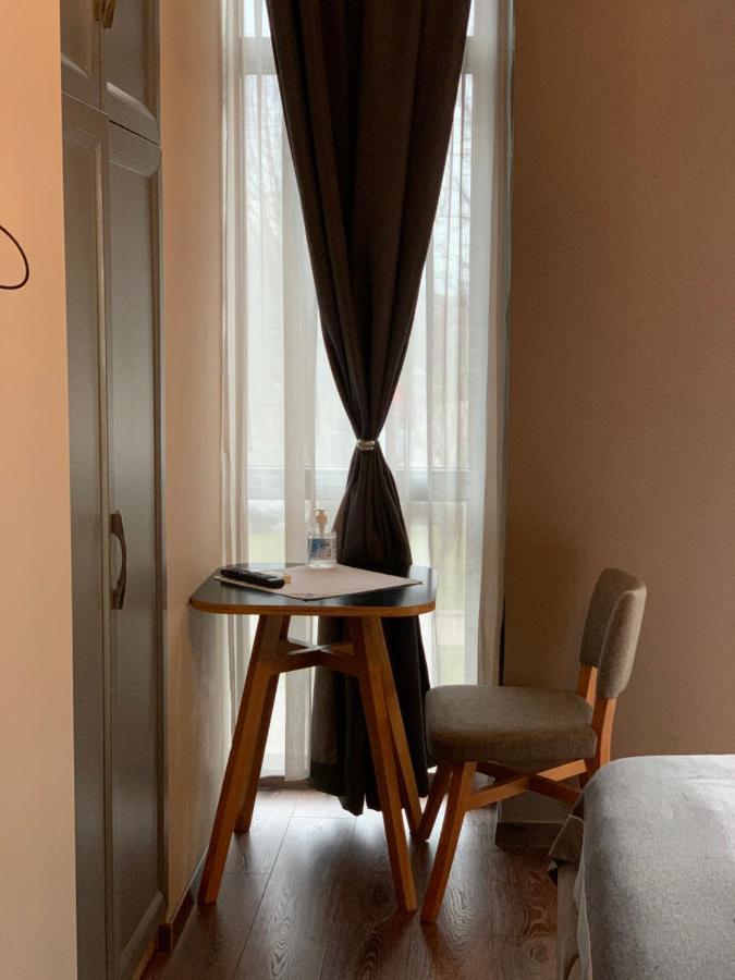 Guest House People Korce Ngoại thất bức ảnh