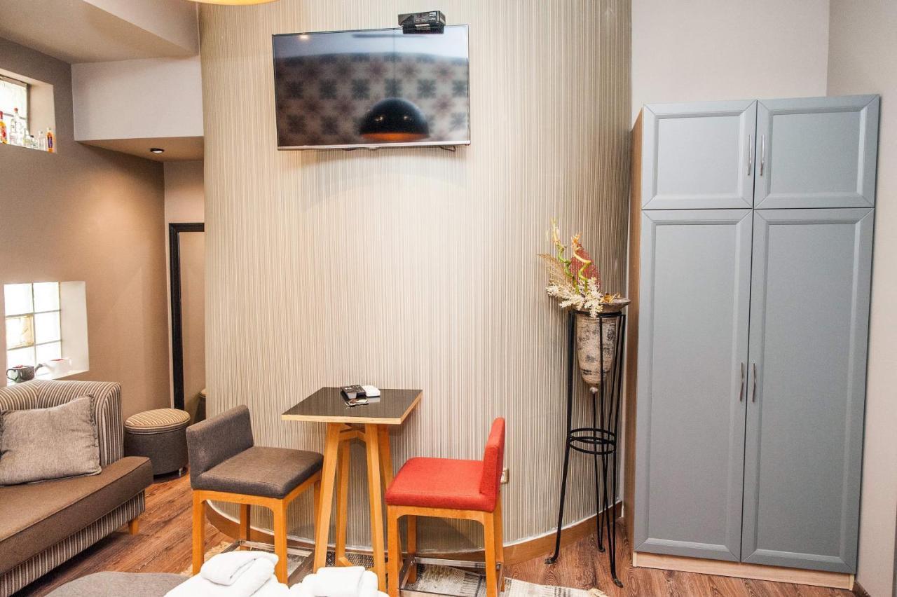 Guest House People Korce Ngoại thất bức ảnh